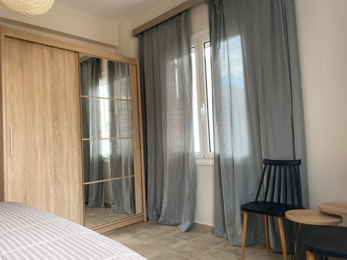 Olive Hill Apartment Karpofora ภายนอก รูปภาพ