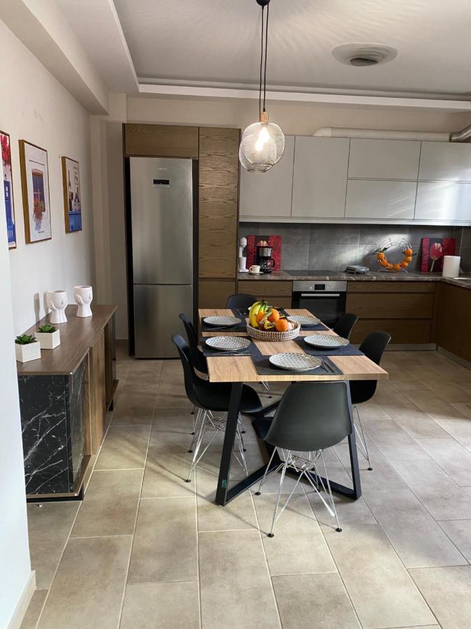 Olive Hill Apartment Karpofora ภายนอก รูปภาพ