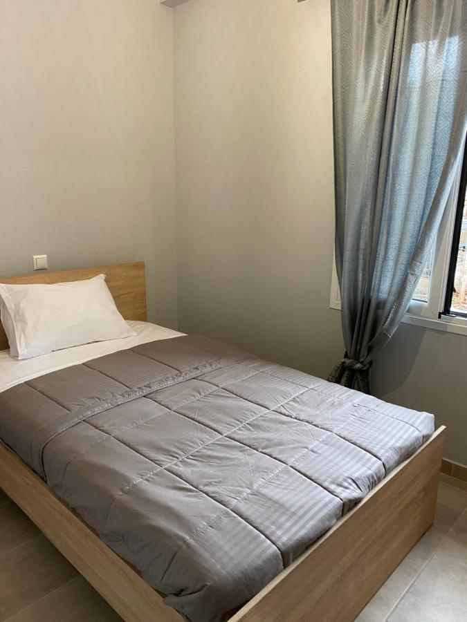 Olive Hill Apartment Karpofora ภายนอก รูปภาพ